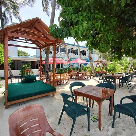 Batuta Maldives Surf View Hotel Thulusdhoo Exterior foto