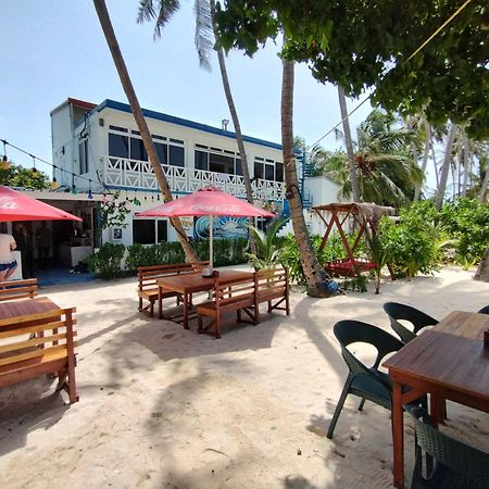 Batuta Maldives Surf View Hotel Thulusdhoo Exterior foto